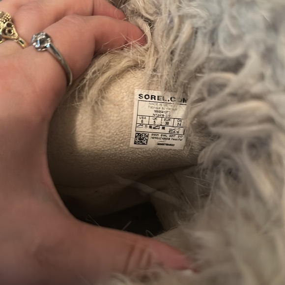 Sorel Boots - Picture 7 of 7